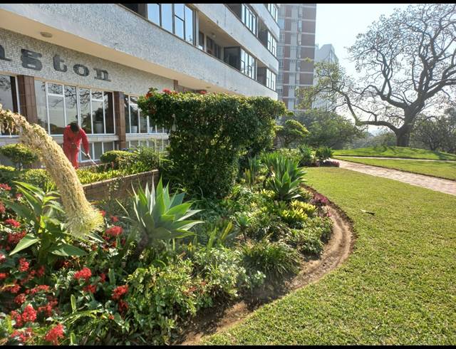 1.5 BEDROOM FLAT FOR SALE IN MORNINGSIDE